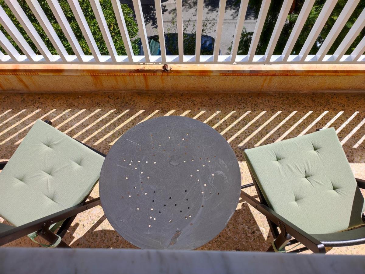 Vironos Extra Bright Apartment - Front Park And Monastery Athen Eksteriør billede